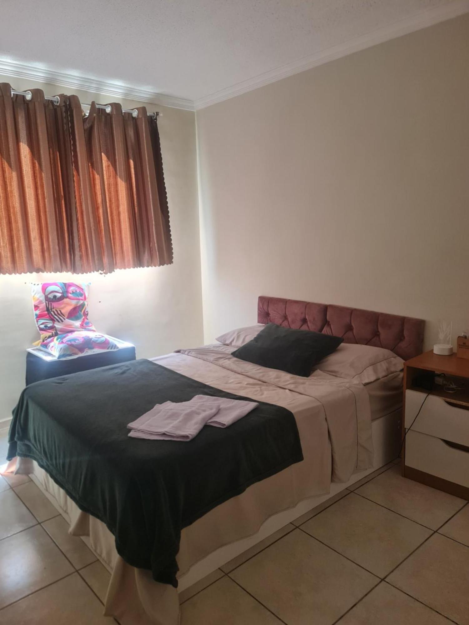 Located In Guaratiba Apartamento *